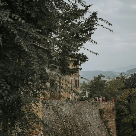 بيت للعطل Borgo Loretello