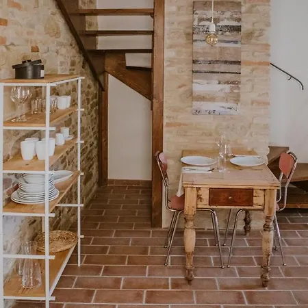Borgo Casa vacanze Loretello