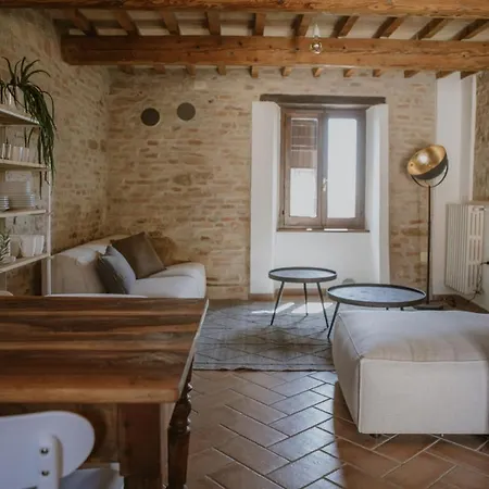 Borgo بيت للعطل Loretello