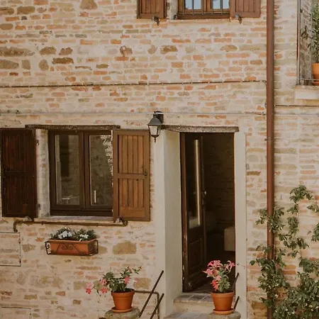 Borgo * Loretello