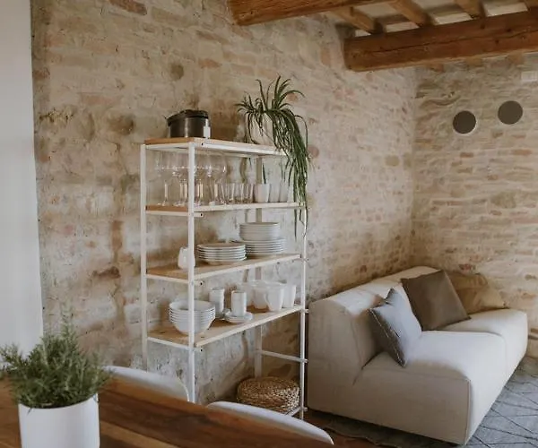 Borgo Casa vacanze Loretello